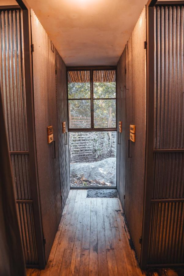 Warehouse Hostel Ко Тао Екстериор снимка